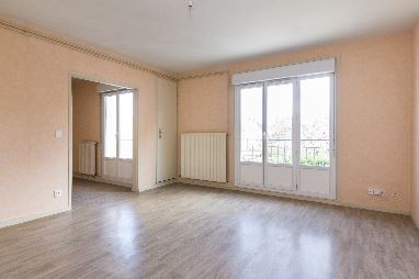 Appartement - Type 5 - 91m² - 405.68 € - SAINT-GAULTIER