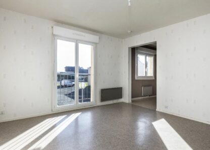 Appartement - Type 2 - 49m² - 228.04 € - SAINT-GAULTIER