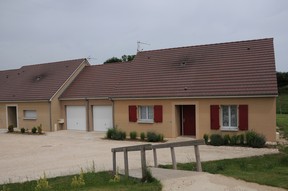 Maison - Type 4 - 82,54m² - 518.37 € - RIVARENNES